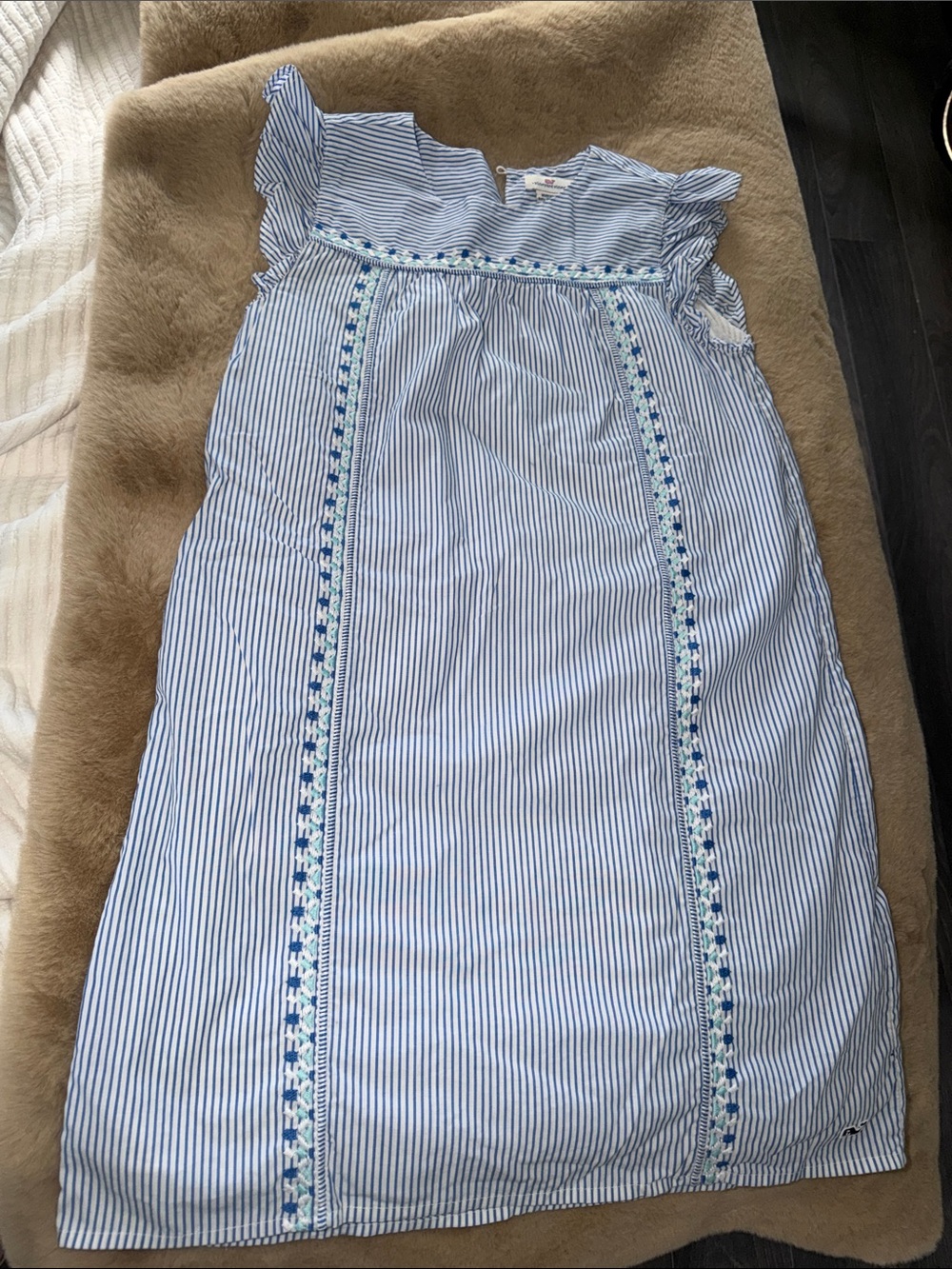 Vineyard Vines Blue & White Striped Embroidered Sundress seersucker size 12